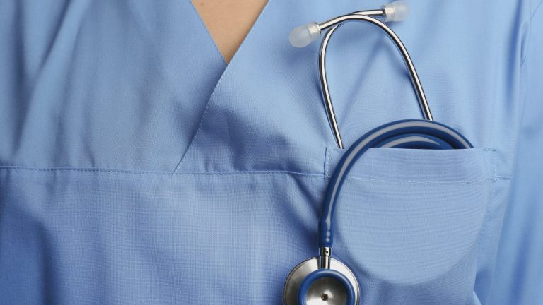 Ce probleme de sănătate pot apărea la copiii cu sindrom Down și cum pot fi prevenite. Recomandările unei specialiste în neurologie pediatrică