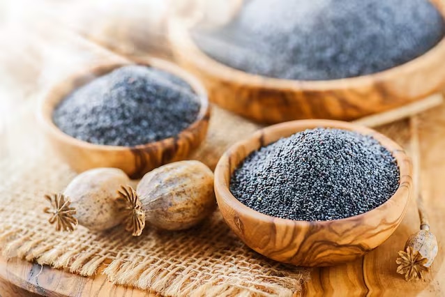 Beneficiile semințelor de mac și cum să le incluzi în alimentație