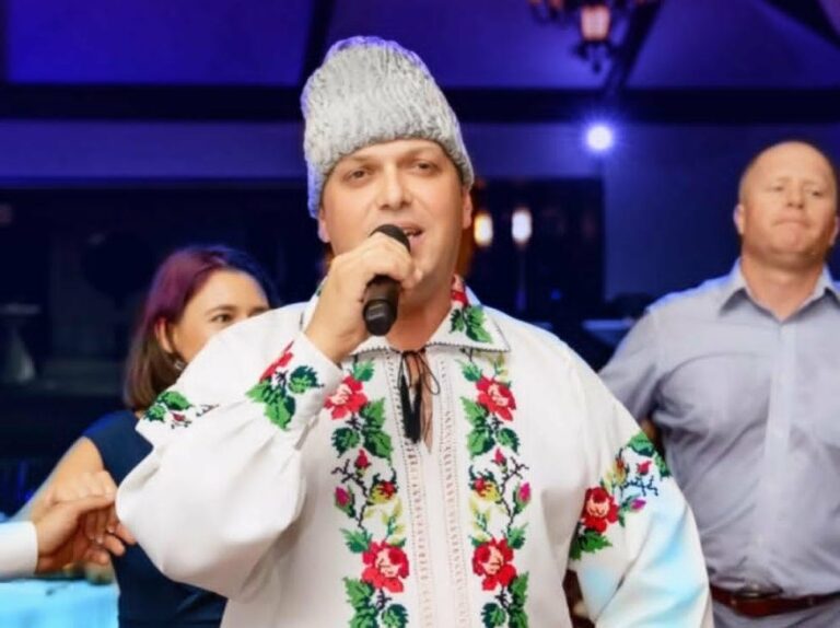 „«Să nu dai cinstea pe rușine» – aceste cuvinte mi-au rămas întipărite în minte pentru tot restul vieții.” Istoria lui Viorel Glib în SUA, unde îmbină munca și pasiunea pentru muzica moștenită de la tatăl său