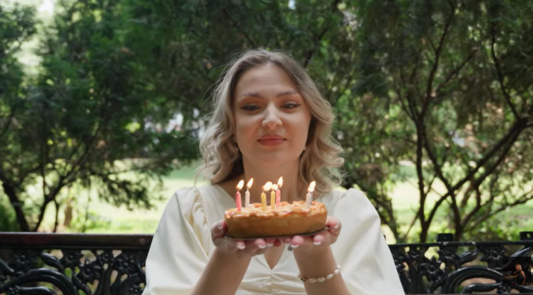 Maria Procopenco, nepoata Mariei Bieșu, își sărbătorește ziua de naștere printr-o nouă lansare muzicală