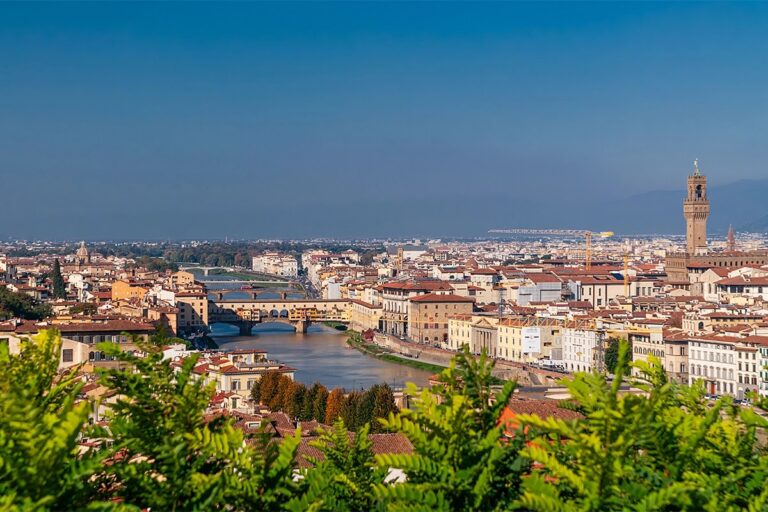 Europa, în topul destinațiilor pentru vacanțe în 2026. Italia, Spania, Turcia și Franța, printre țările cu cea mai mare creștere