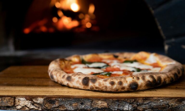 Clasamentul mondial al pizzeriilor 2026: cine ocupă primele 10 locuri
