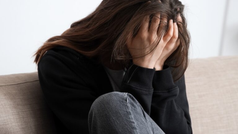 Ziua mondială de prevenire a suicidului: 258 de cazuri înregistrate în R. Moldova în 2025